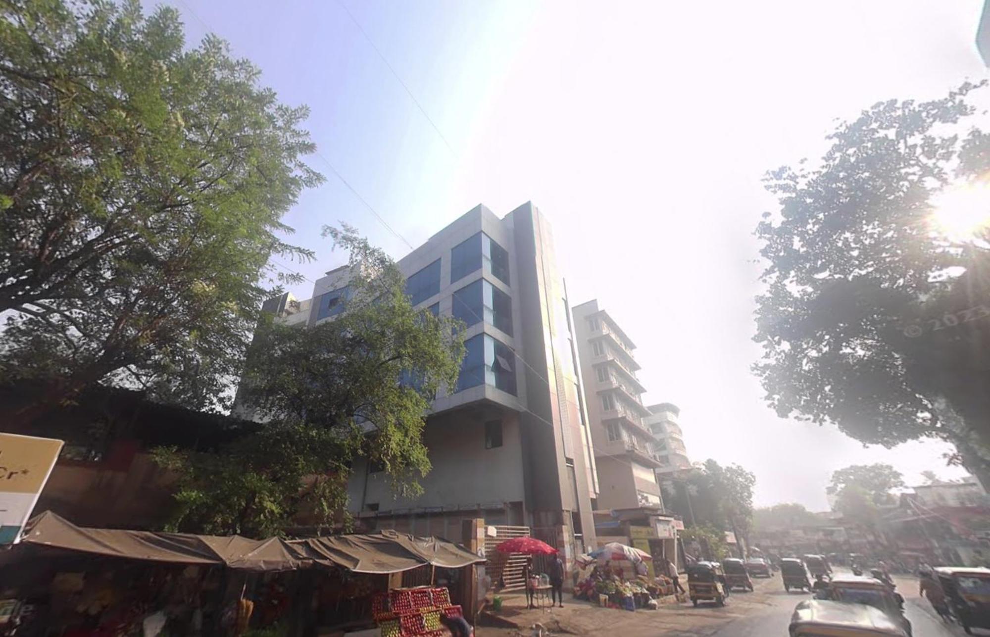 Hotel Beverly Palace Santacruz - Near Bkc - Mumbai Airport T1 Dış mekan fotoğraf